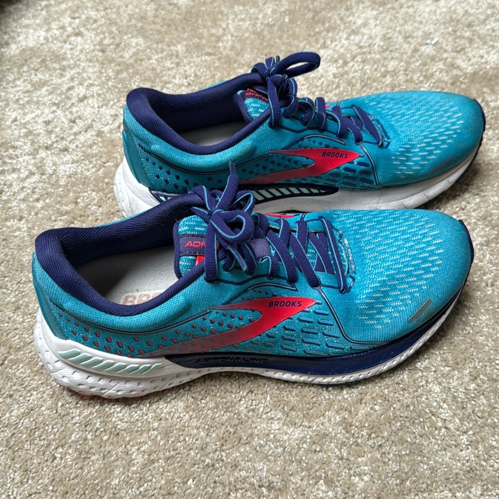 Brooks Adrenaline 21, great condition